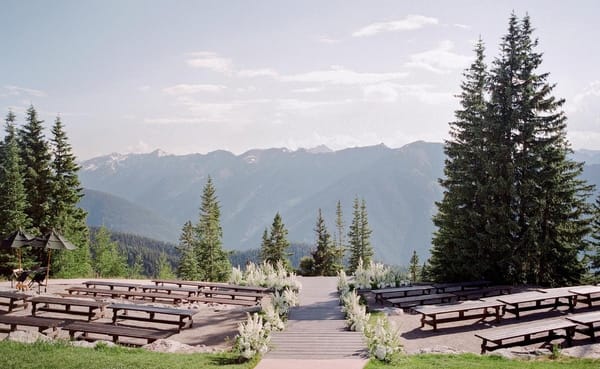 10 Wedding Trends You Need to Know for 2026